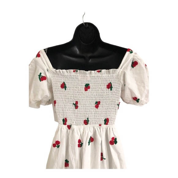 White cherry print puff‎ sleeve doen look smocked cottage dress size medium new - Picture 10 of 15
